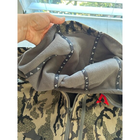 Braken Mens Camo Hooded Jacket W/ Fleece Lining Full Zip Medium Designed By Hunt - Picture 8 of 9
